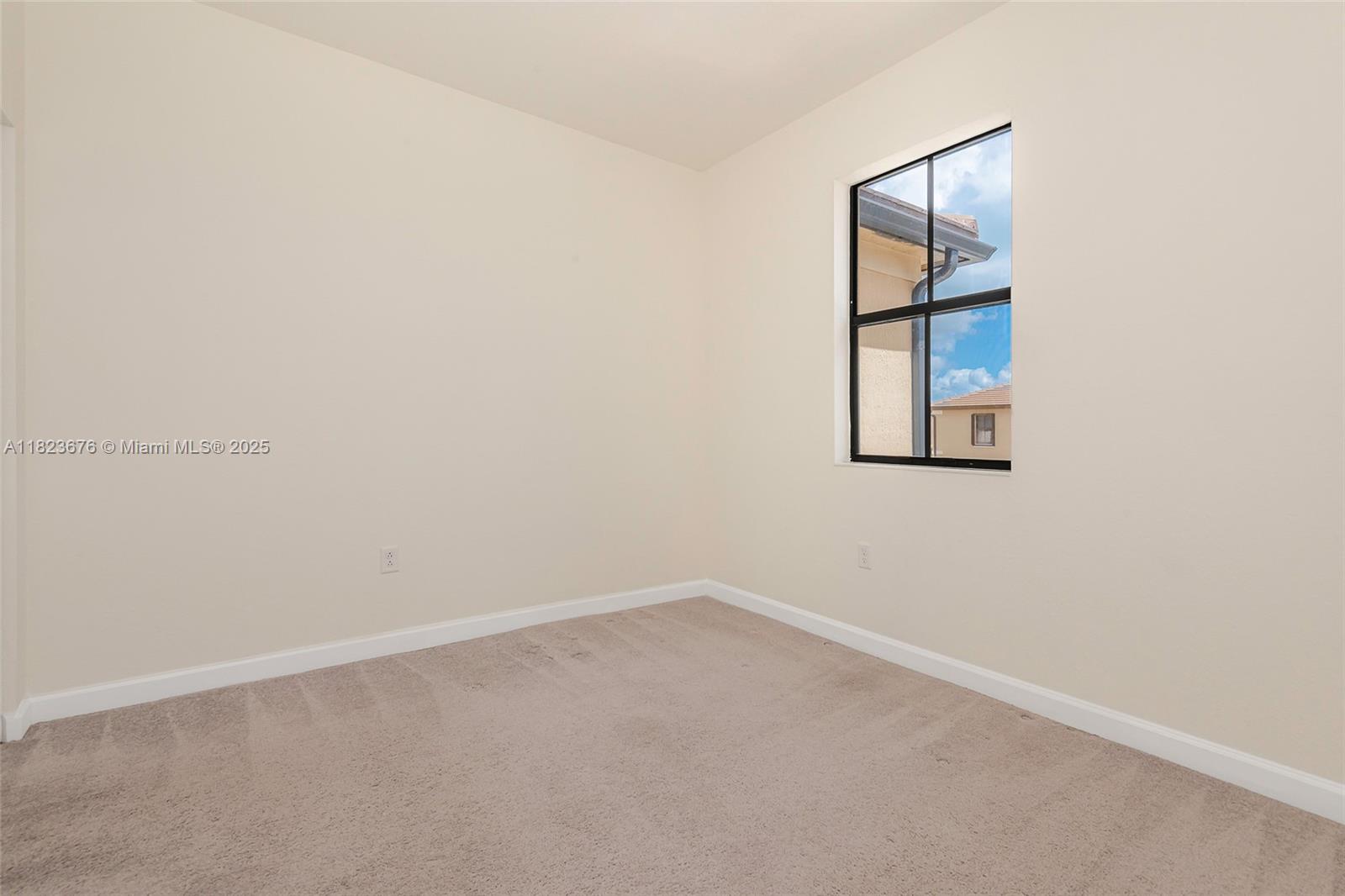 AQUABELLA NORTH REPLAT - Residential