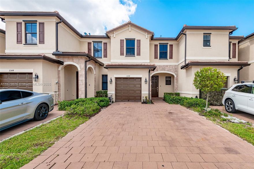 Newest and best townhome in one of the sought-after neighborhood in Hialeah. 3bed/2.5 bath with one car garage.  New vinyl floor was just installed in June 2025.