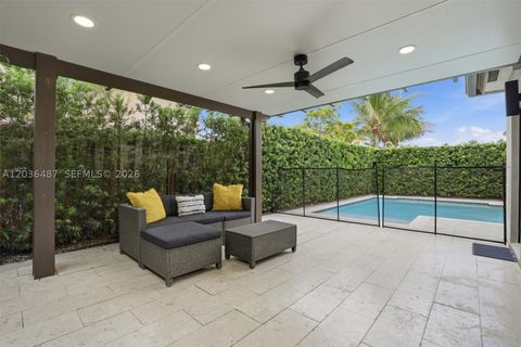 Tiny photo for 16572 SW 43rd Ln, Kendall, FL 33185 (MLS # A12036487)