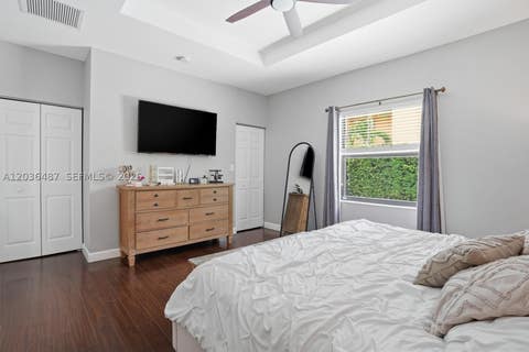 Tiny photo for 16572 SW 43rd Ln, Kendall, FL 33185 (MLS # A12036487)