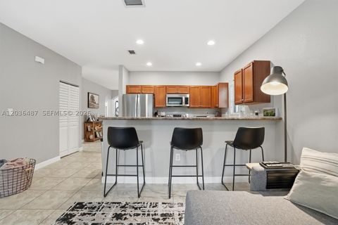 Tiny photo for 16572 SW 43rd Ln, Kendall, FL 33185 (MLS # A12036487)