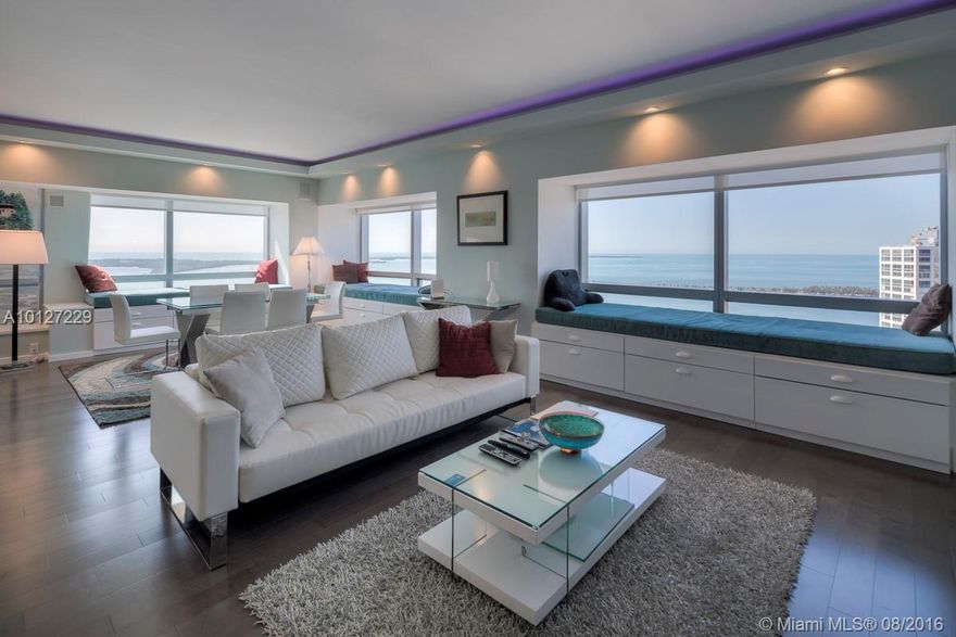 Completely redesigned & remodeled 2 bedroom + Den / 2.5 bathroom corner unit with amazing direct-water, southeast views of Biscayne Bay and the Atlantic Ocean. Residents will enjoy all of the 5-star services and amenities the Four Seasons has to offer including impeccable concierge services, Equinox fitness center and wellness spa, expansive pooldeck with 2 swimming pools and a business center.