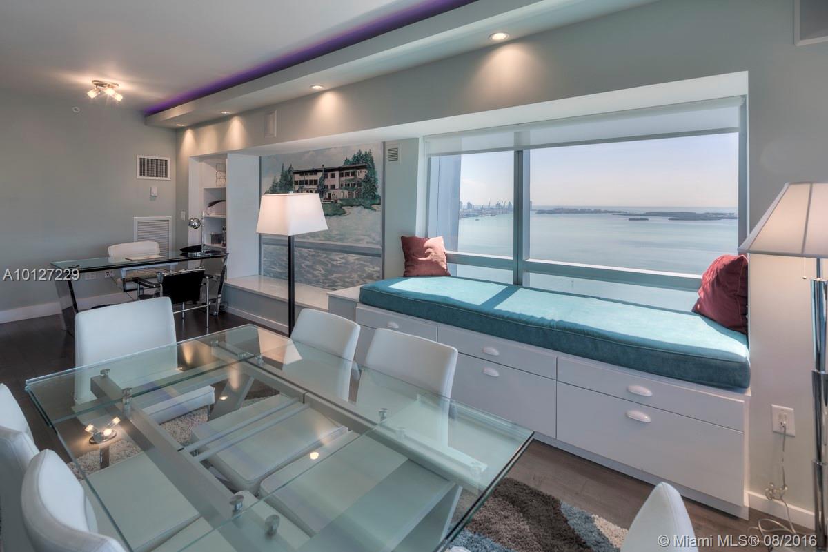 FOUR SEASONS - Residential Lease