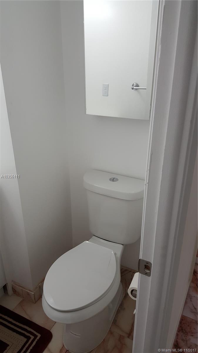 THE CLIPPER AT BISC COVE - Residential Lease