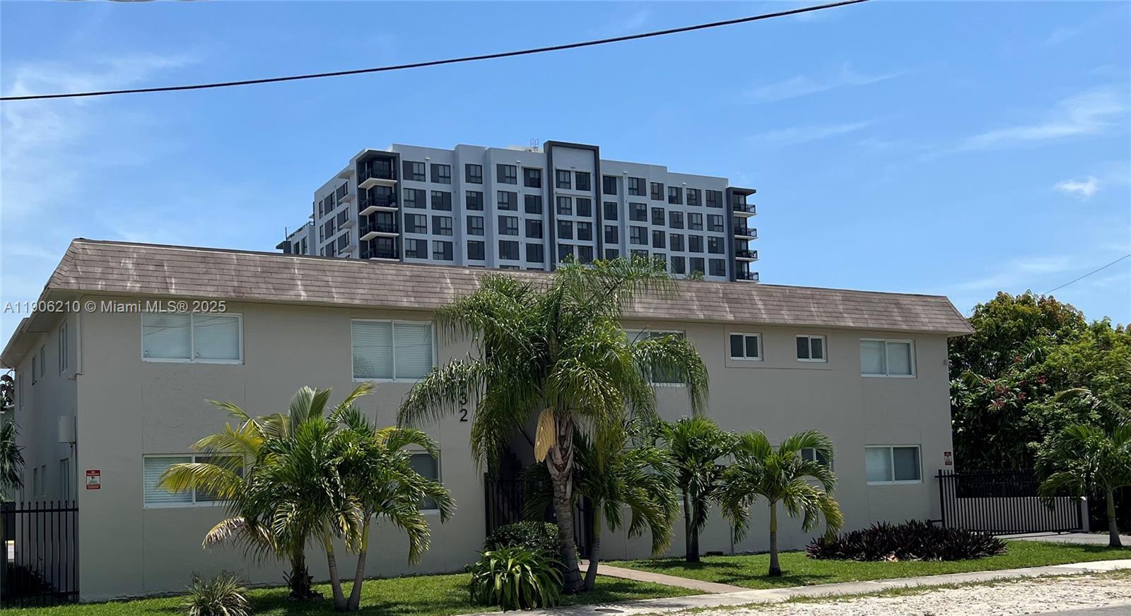 BLANTON PARK - Residential Lease