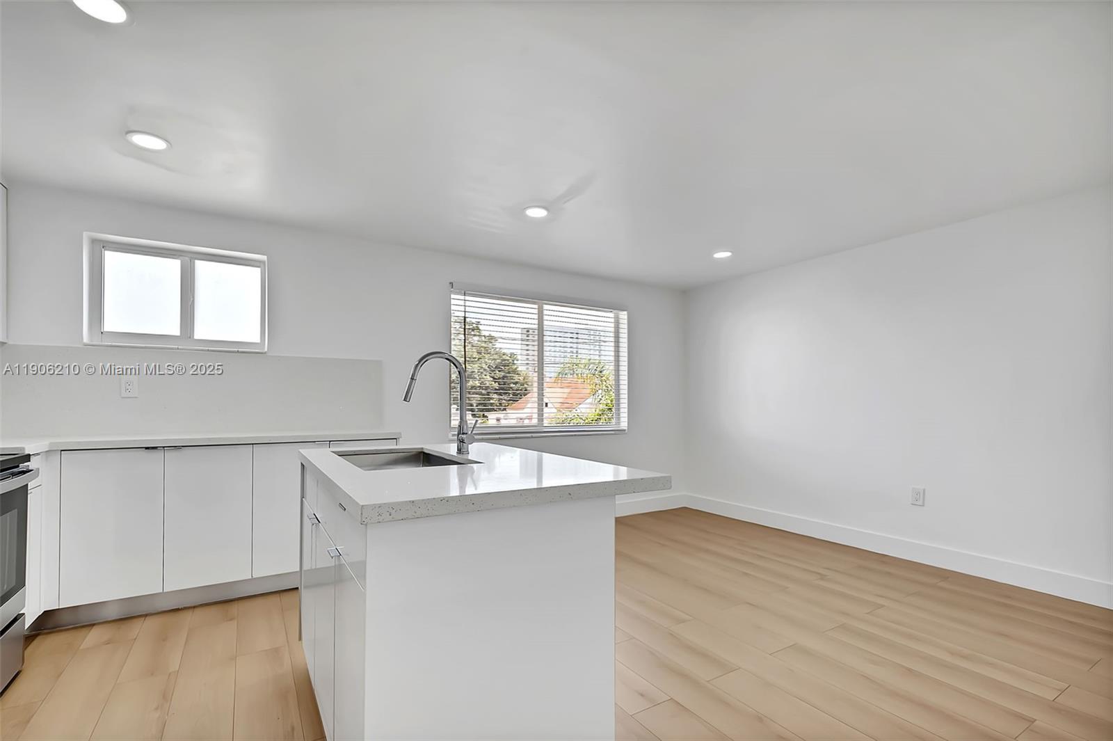 BLANTON PARK - Residential Lease