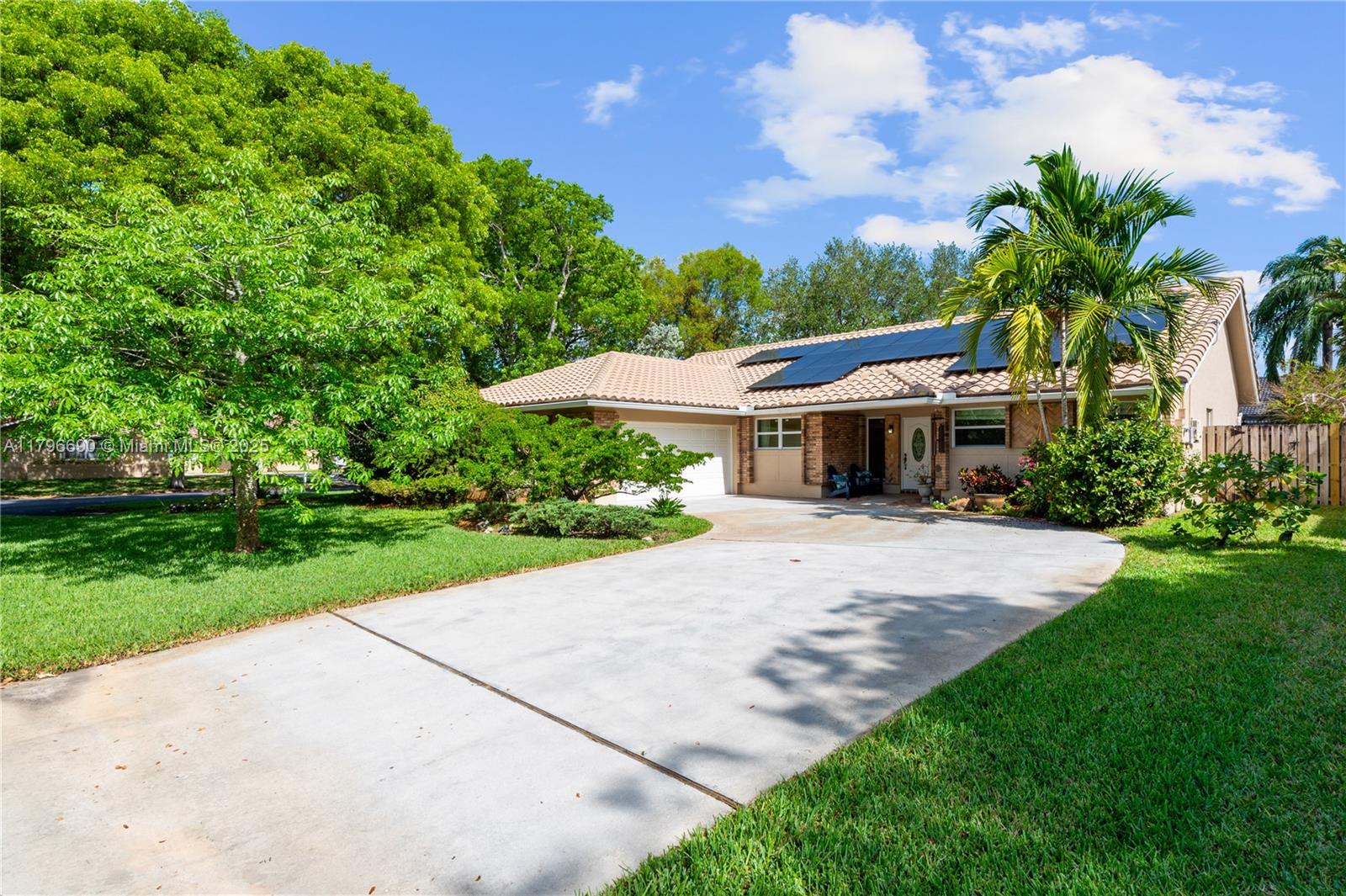 15941 Cobblestone Ct