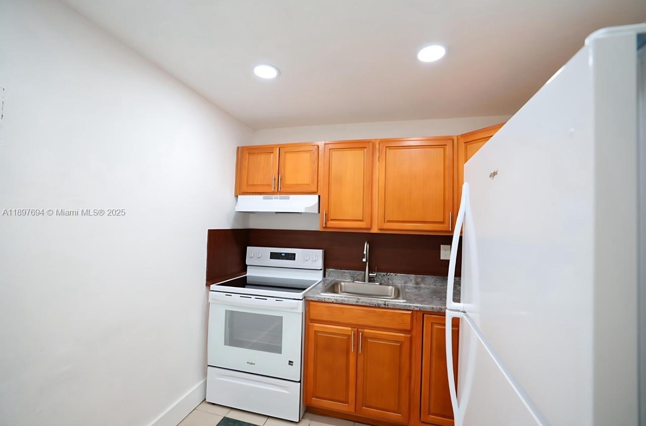 FULFORD HEIGHTS - Residential Lease