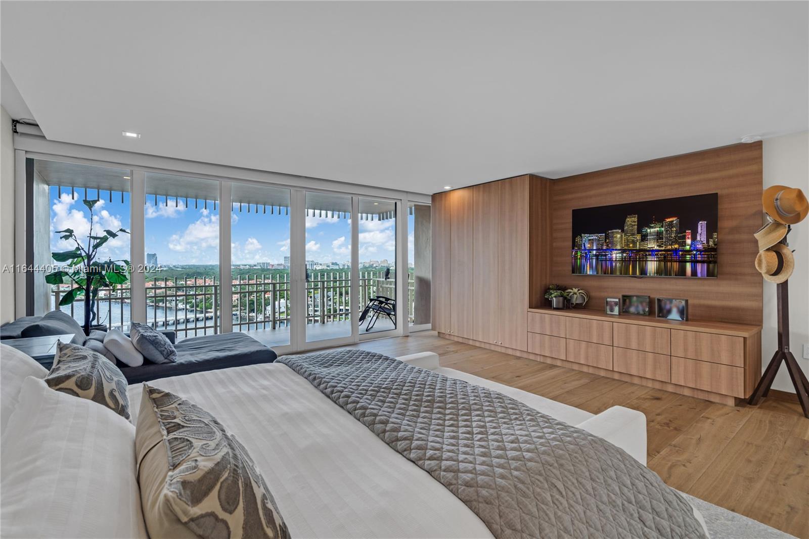 GROVE ISLE CONDO - Residential