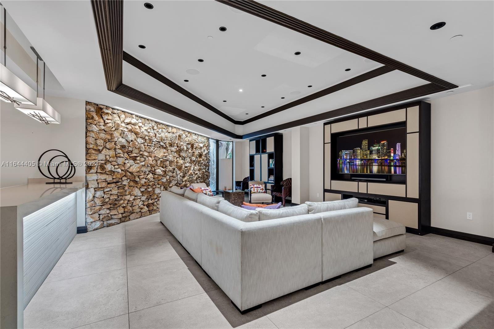 GROVE ISLE CONDO - Residential