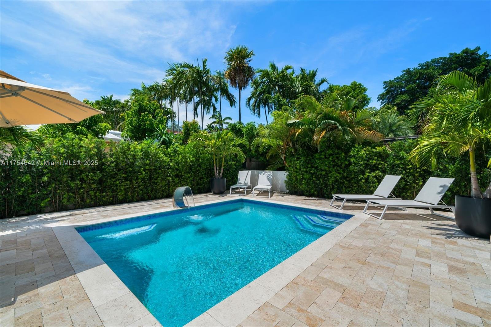 NAUTILUS SUB - Residential Lease