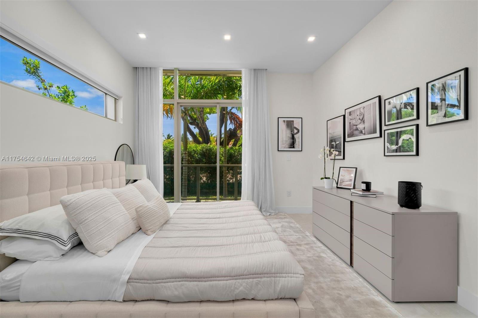 NAUTILUS SUB - Residential Lease