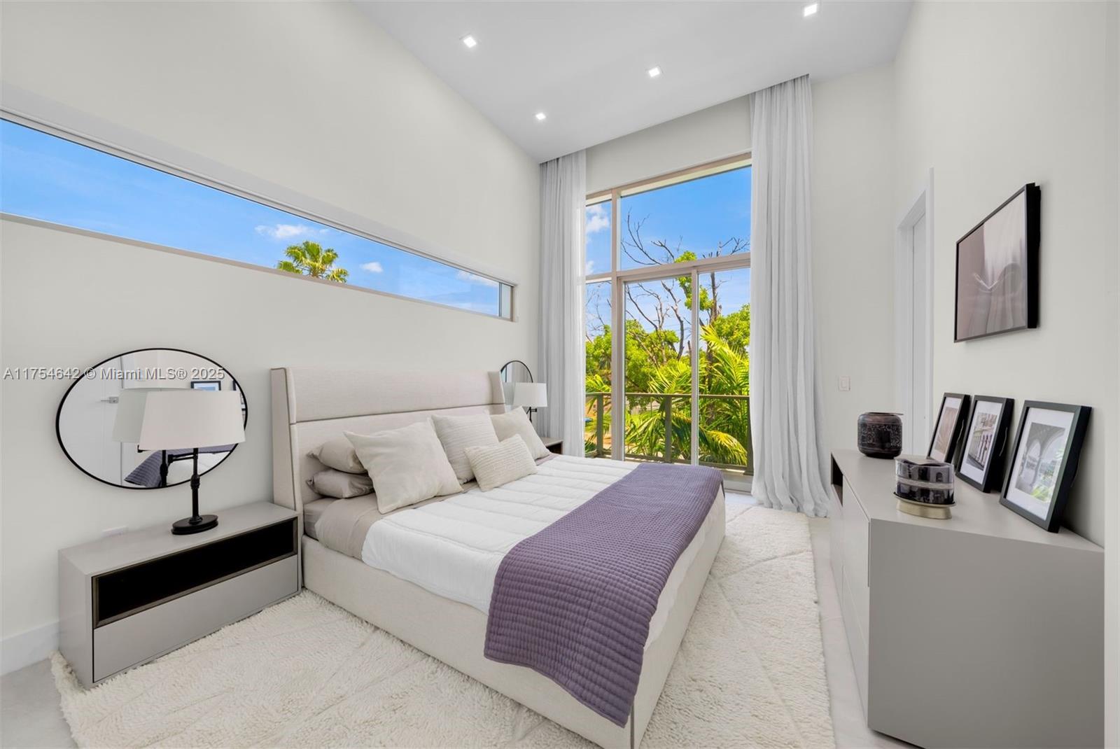 NAUTILUS SUB - Residential Lease