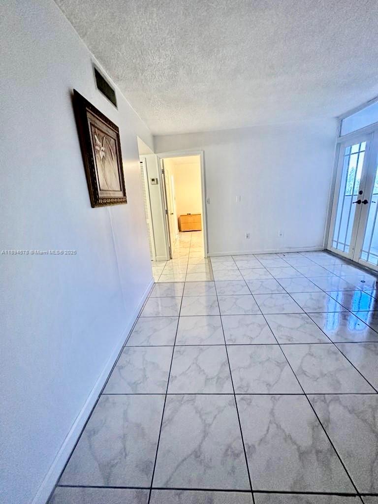 5050 CONDO - Residential Lease