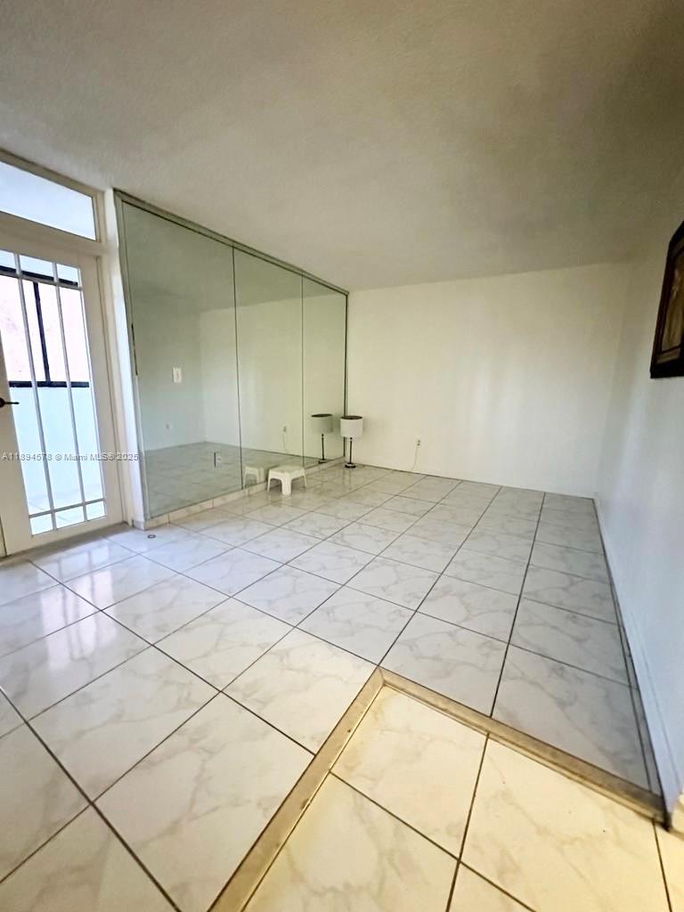 5050 CONDO - Residential Lease