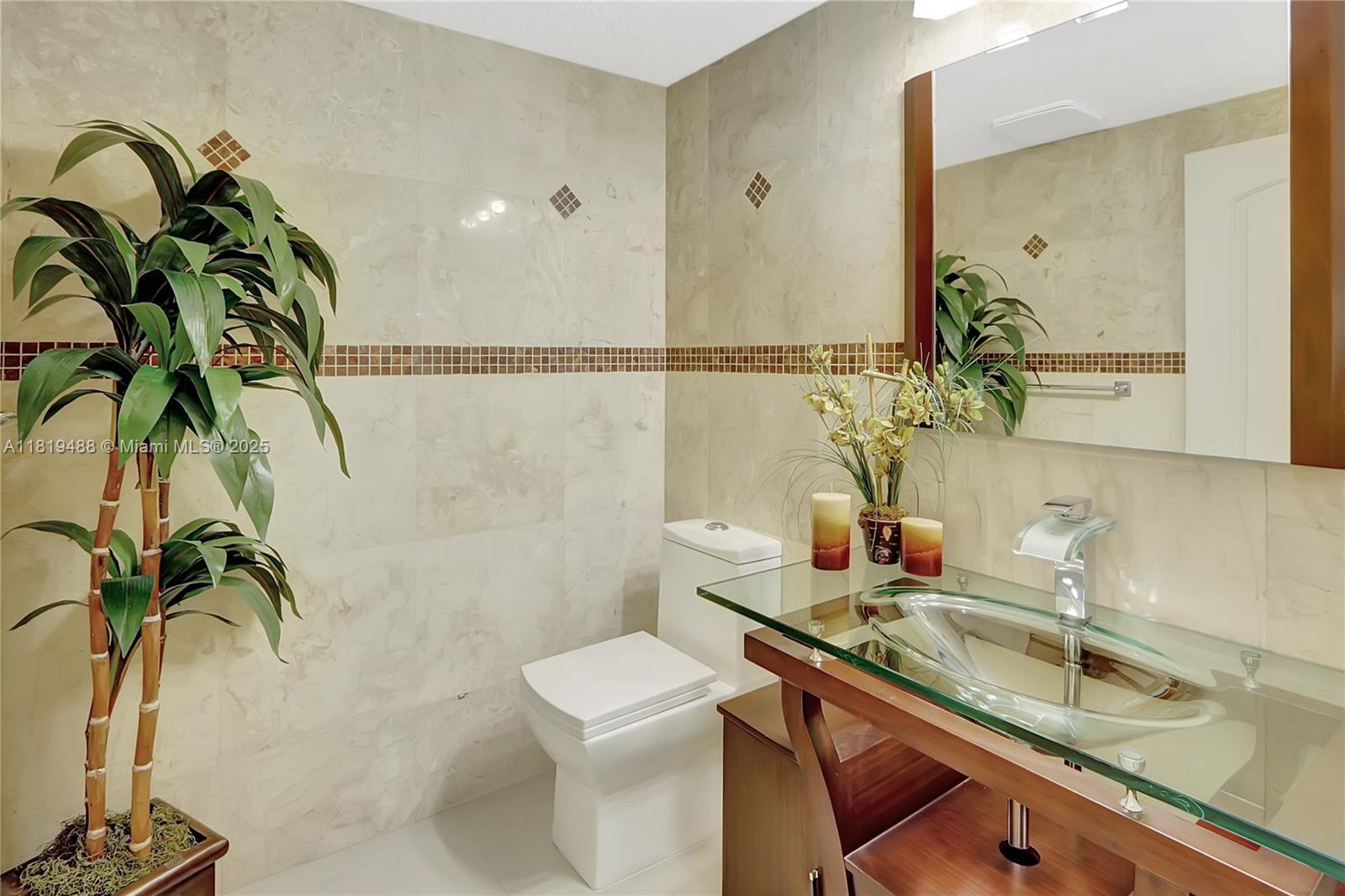 CENTURY GARDENS - Residential