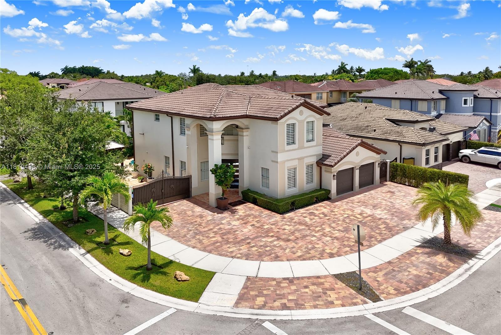 Property for Sale at 8902 Nw 178th Ln, Hialeah, Miami-Dade County, Florida - Bedrooms: 4 
Bathrooms: 4  - $1,100,000