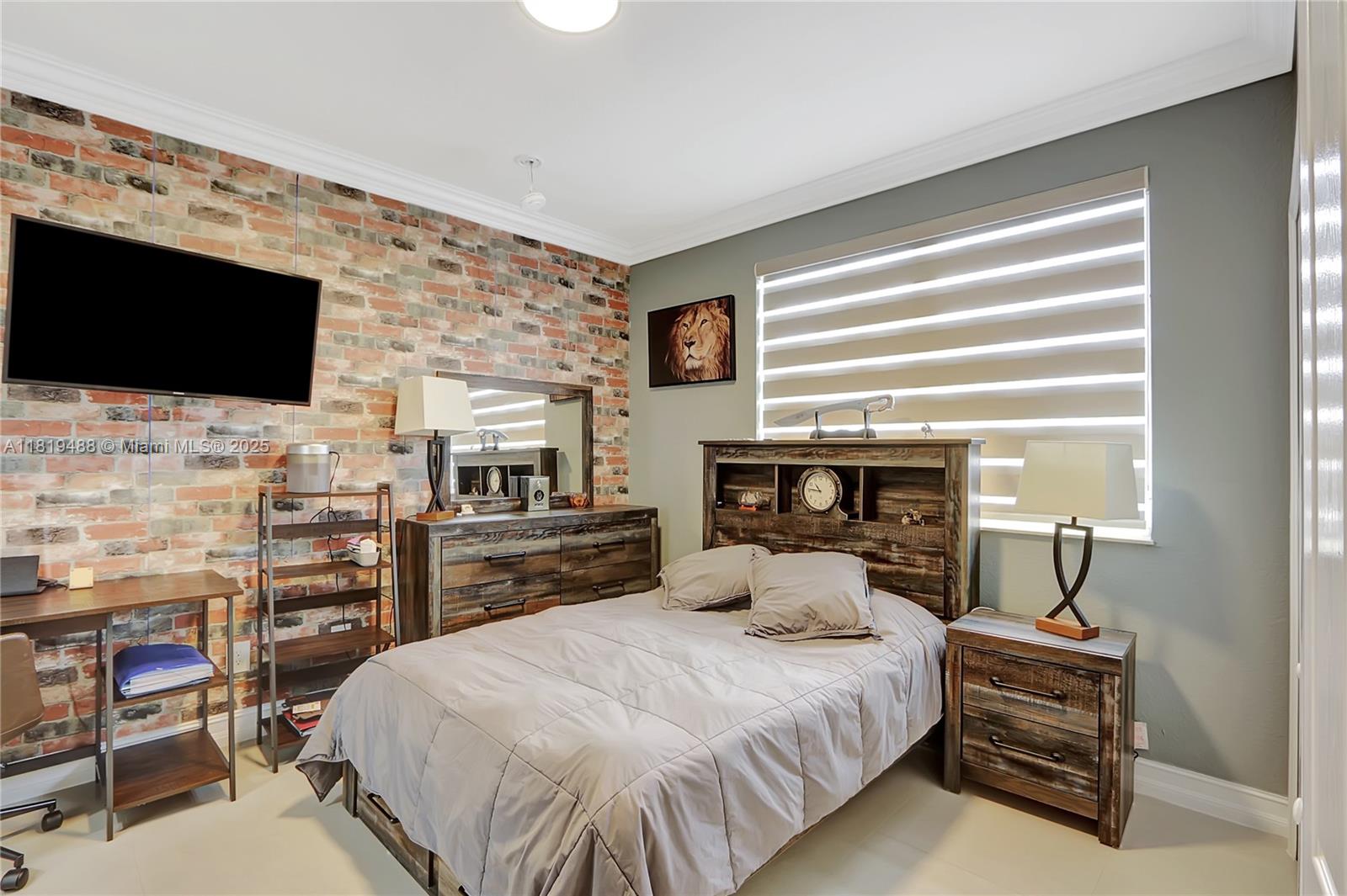 CENTURY GARDENS - Residential