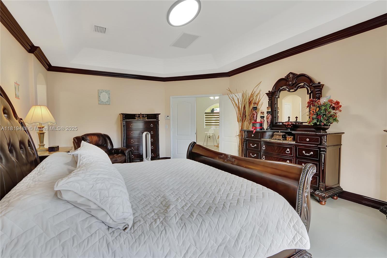 CENTURY GARDENS - Residential