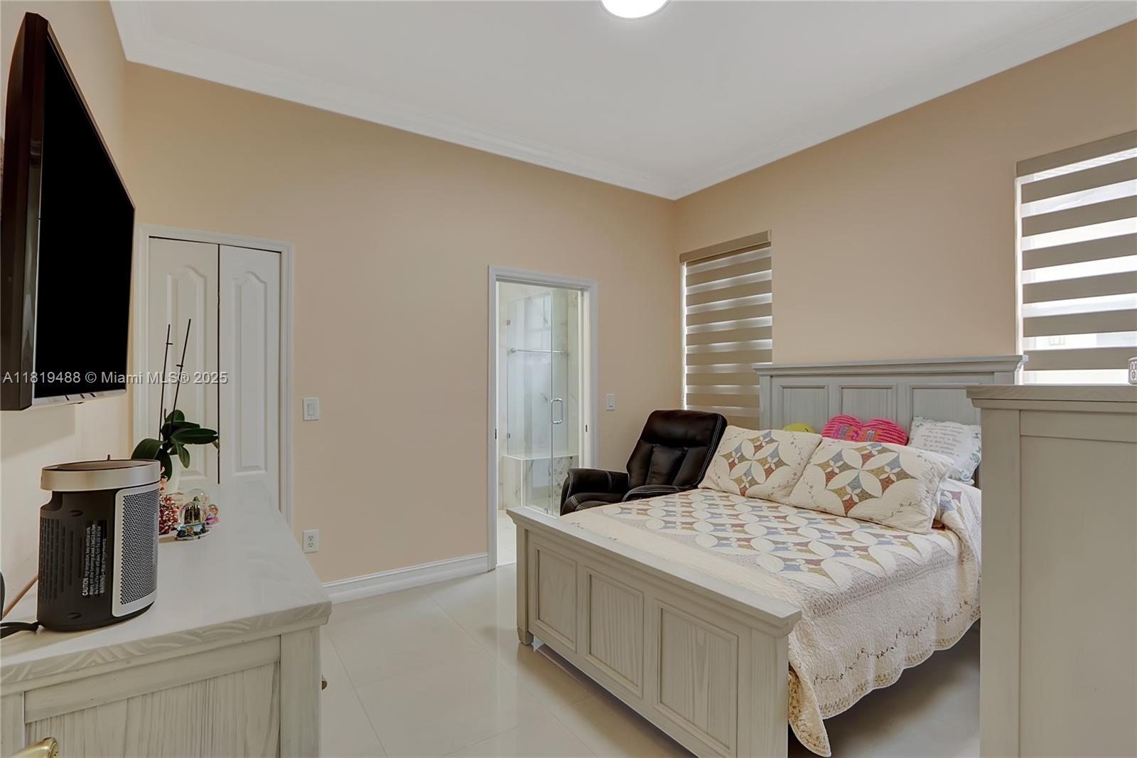 CENTURY GARDENS - Residential