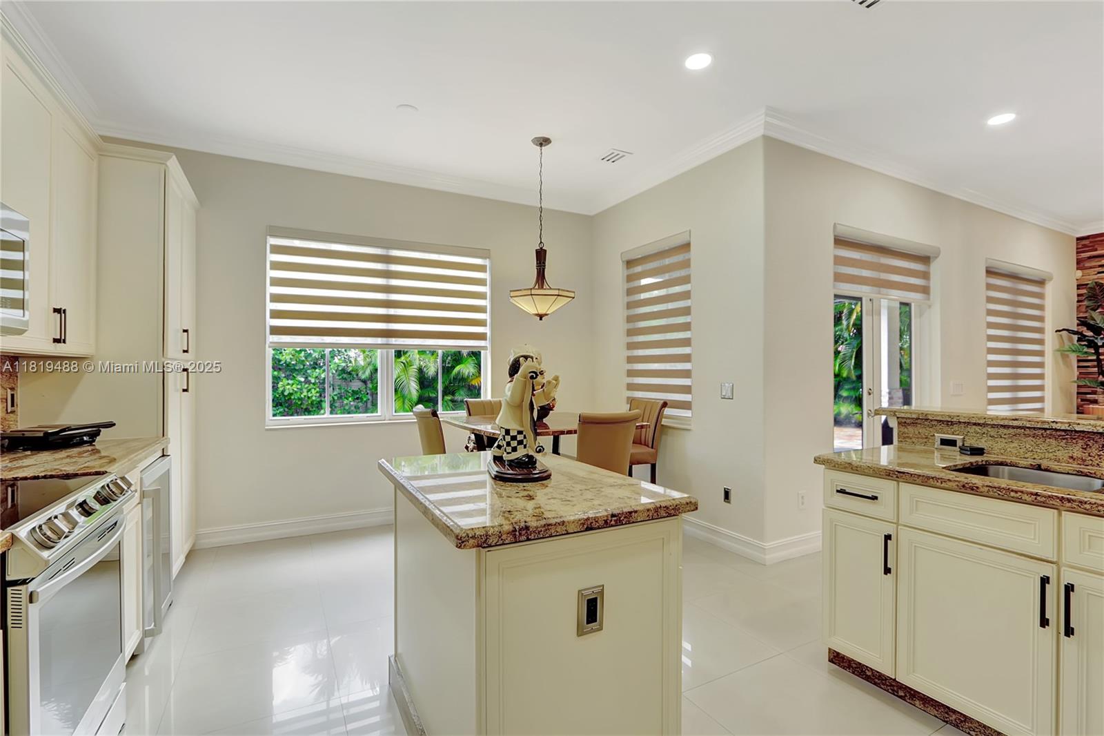 CENTURY GARDENS - Residential