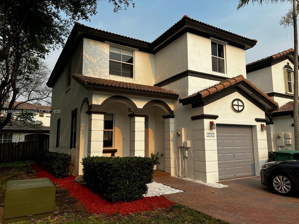 Corner Premium lot no Neighbors on one side, view to the park, next to Turnpike. Kitchen and Floors Recently remodeled, gorgeous backyard with wood deck. New Appliances and Laundry. Access to 2 Clubhouses with Pool, Tennis courts and Gym, with complementary social areas for meetings and table games