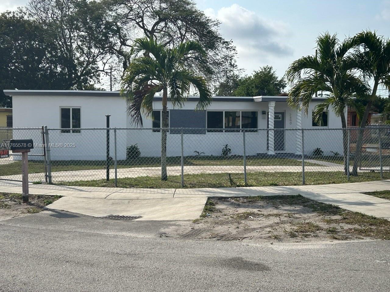 Rental Property at 2490 Nw 104th Ter, Miami, Broward County, Florida - Bedrooms: 3 
Bathrooms: 1  - $3,200 MO.