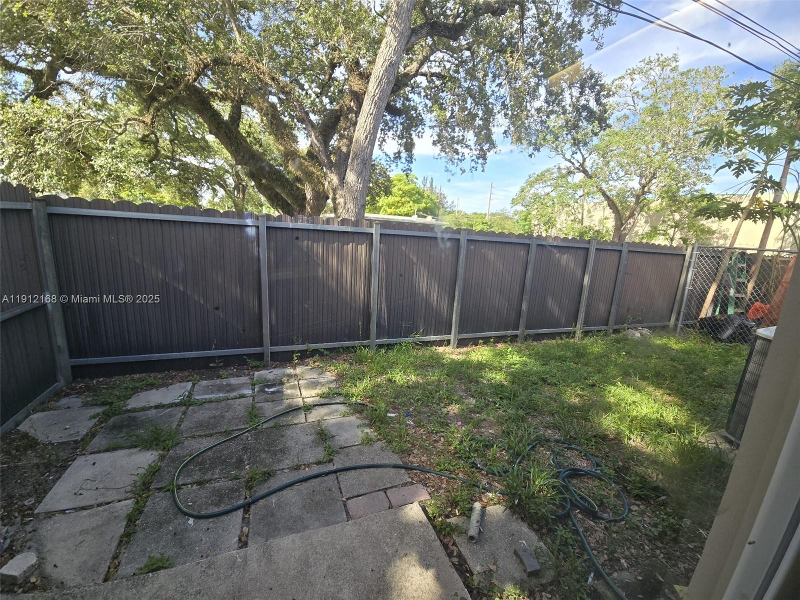 REED LAND CO - Residential Lease