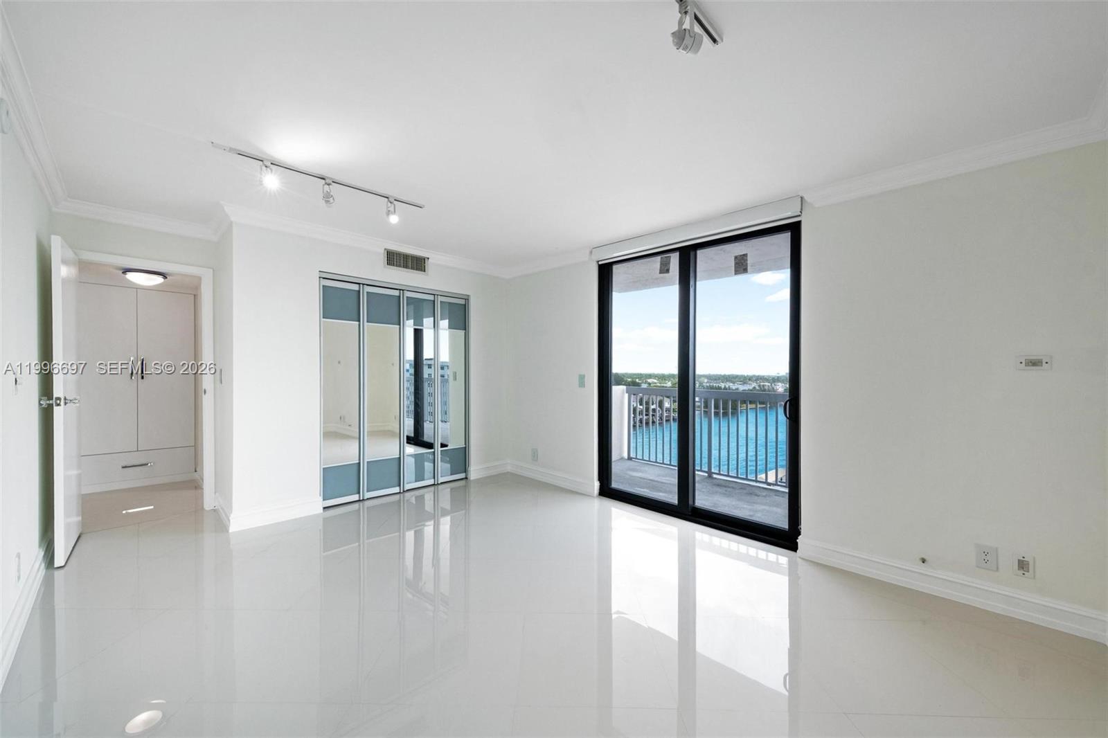 ALLINGTON TOWERS NORTH CO - Residential