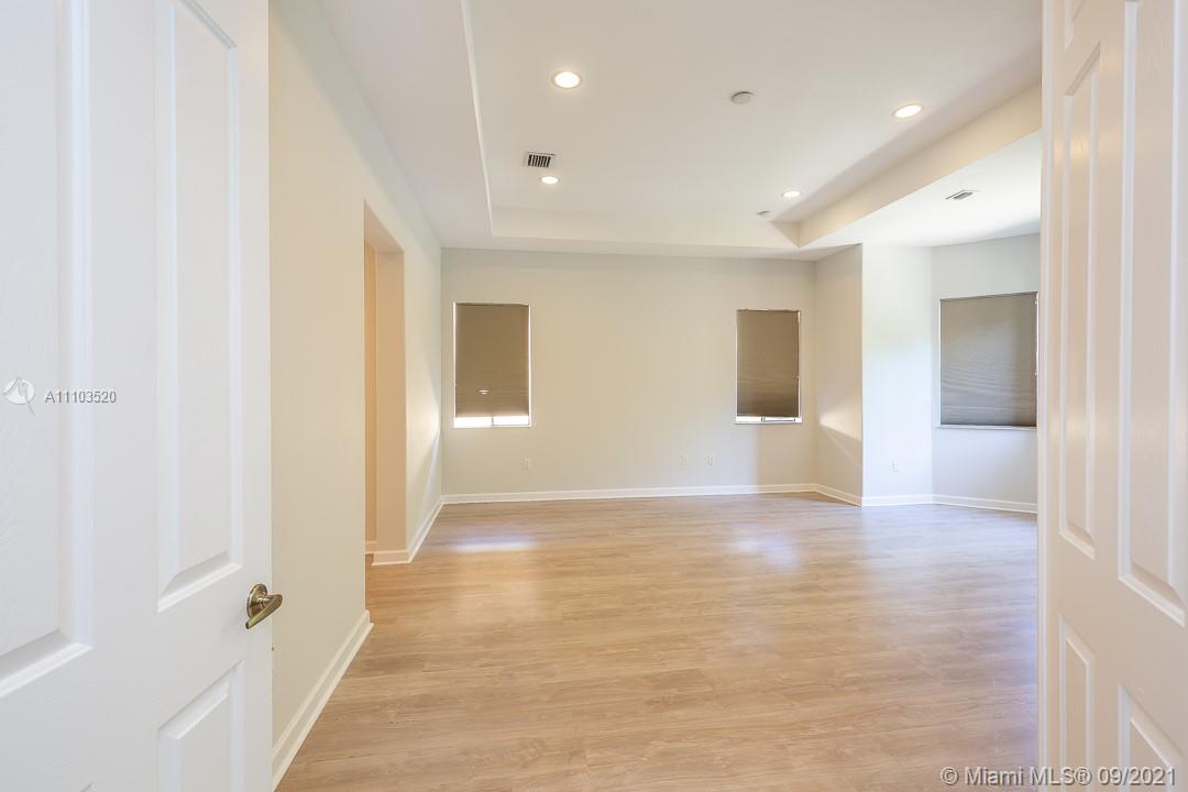 Cutler Cay - Residential Lease