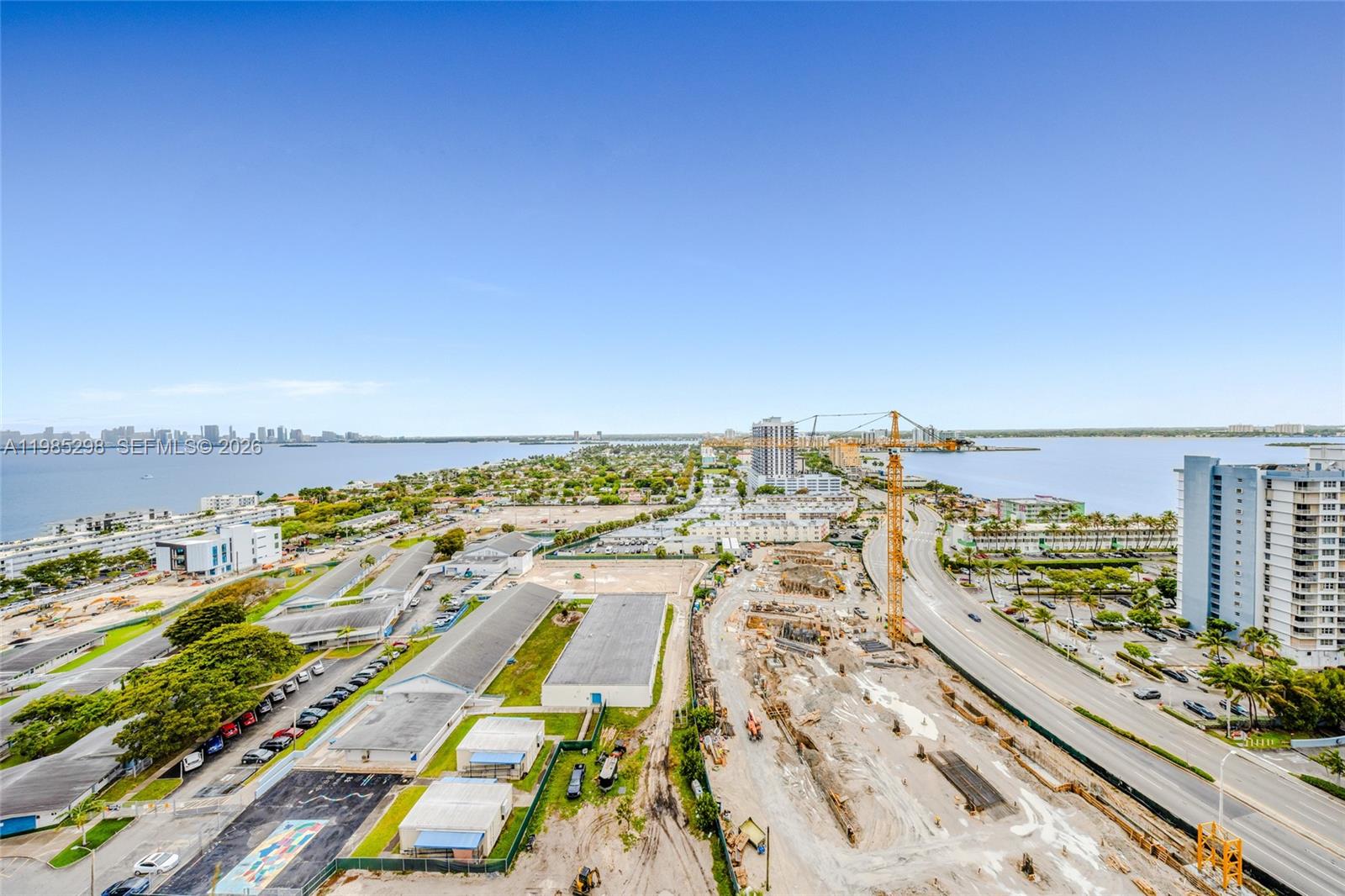 THE GRANDVIEW PALACE COND - Residential Lease