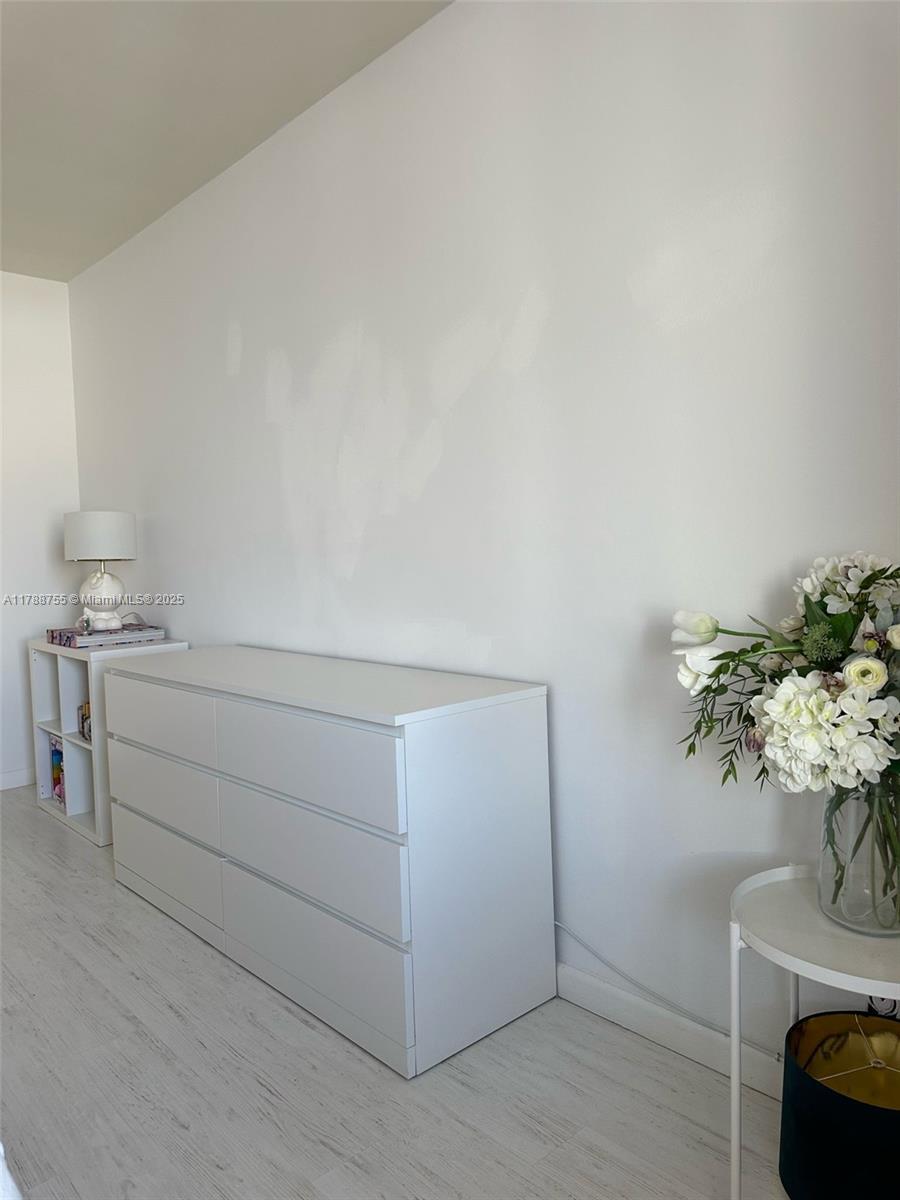 1200 West Ave PH22