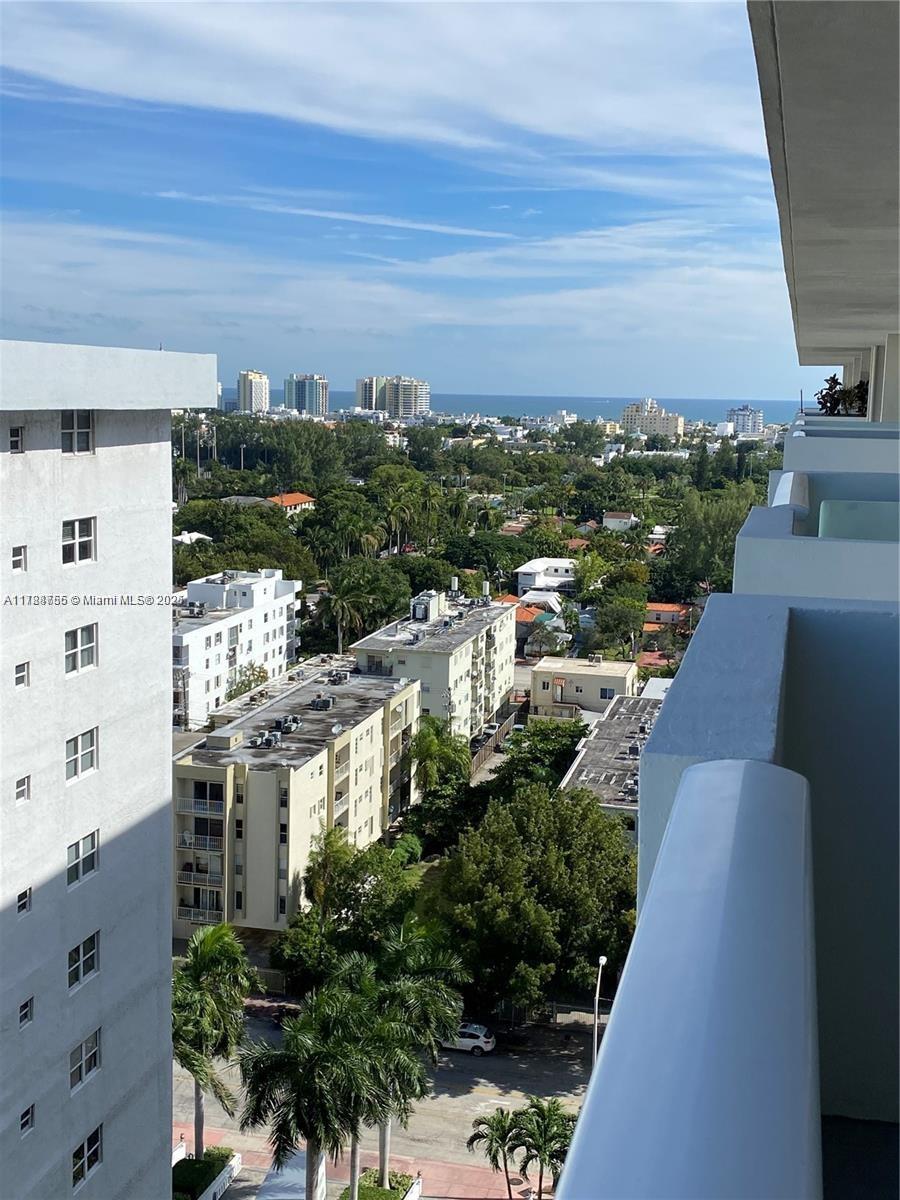 1200 West Ave PH22
