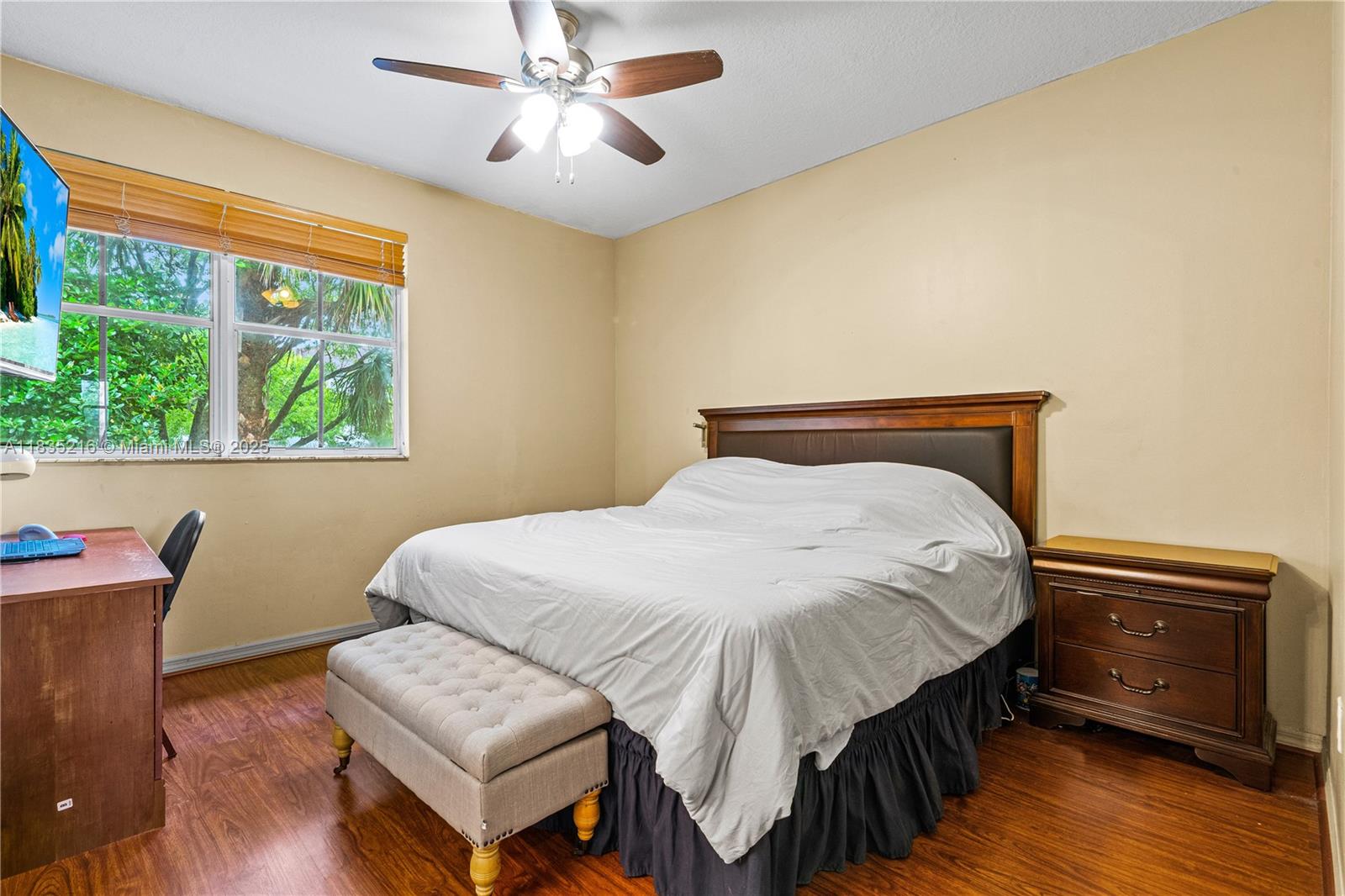 HAMPTON ISLES CONDO - Residential