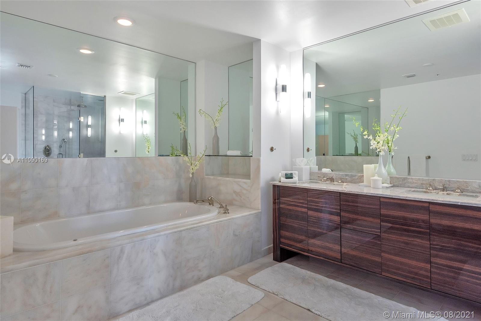 Continuum North Tower - Residential