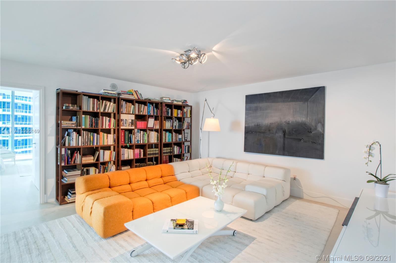 Continuum North Tower - Residential