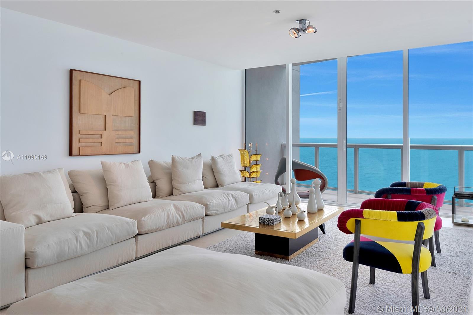 Continuum North Tower - Residential