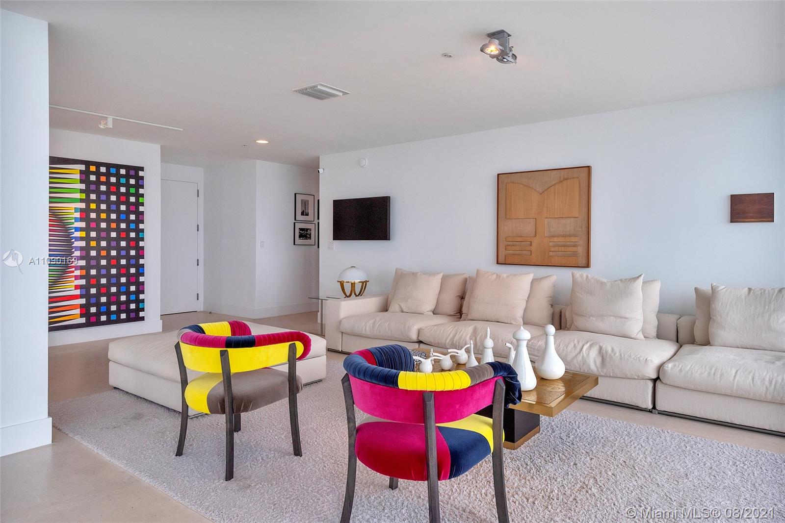 Continuum North Tower - Residential