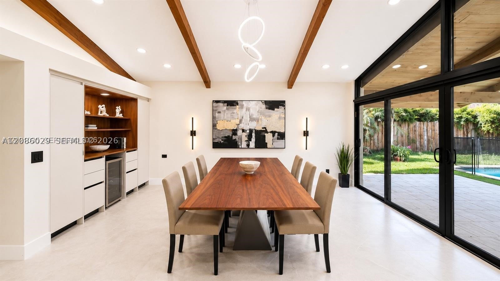 2765 NE 35th Dr, Fort Lauderdale, FL, 33308/$1,849,000 3 2765 NE 35th Dr