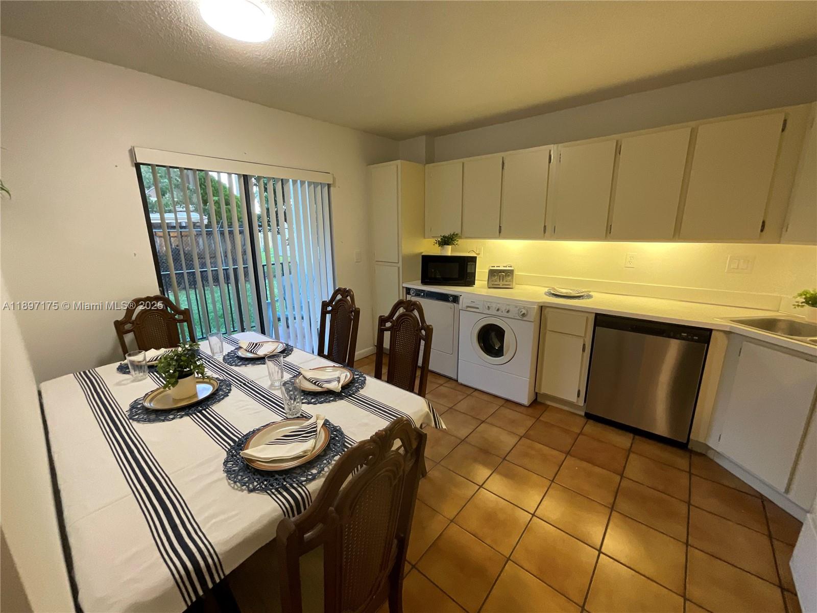 LYNBROOK COURT CONDO PH I - Residential Lease