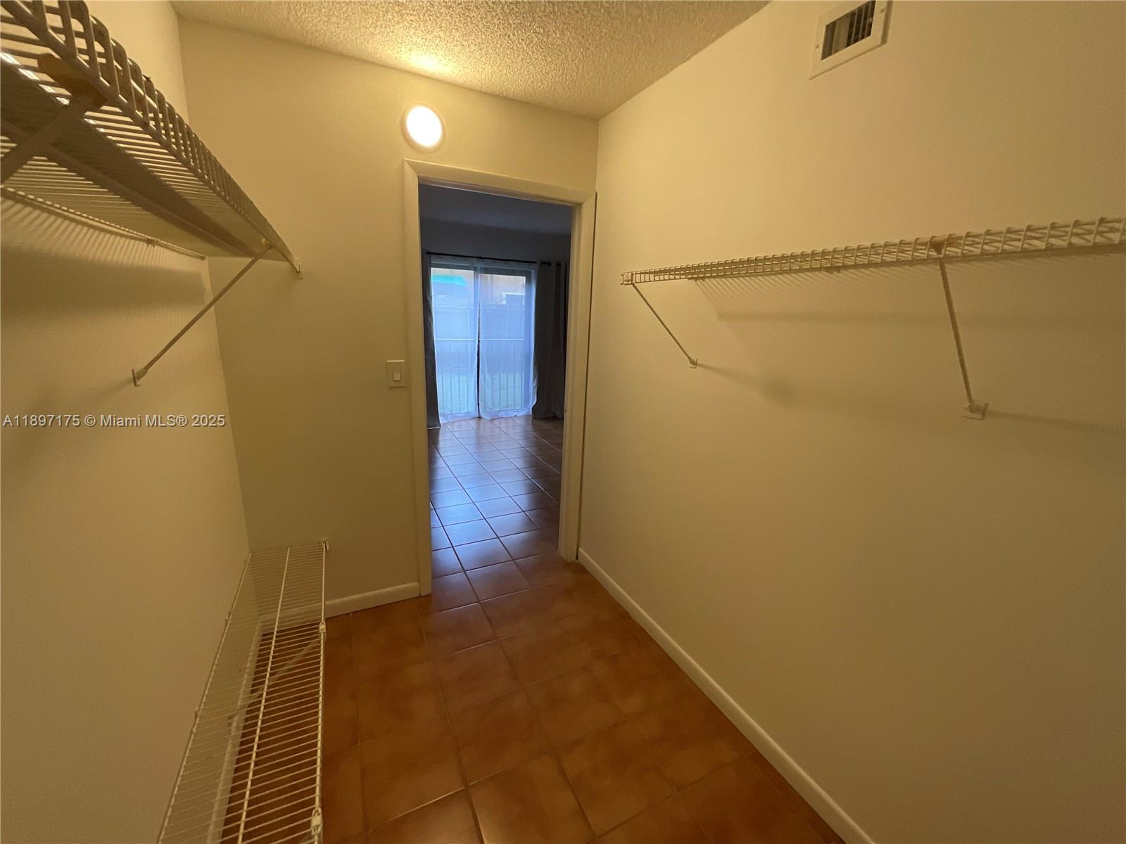 LYNBROOK COURT CONDO PH I - Residential Lease