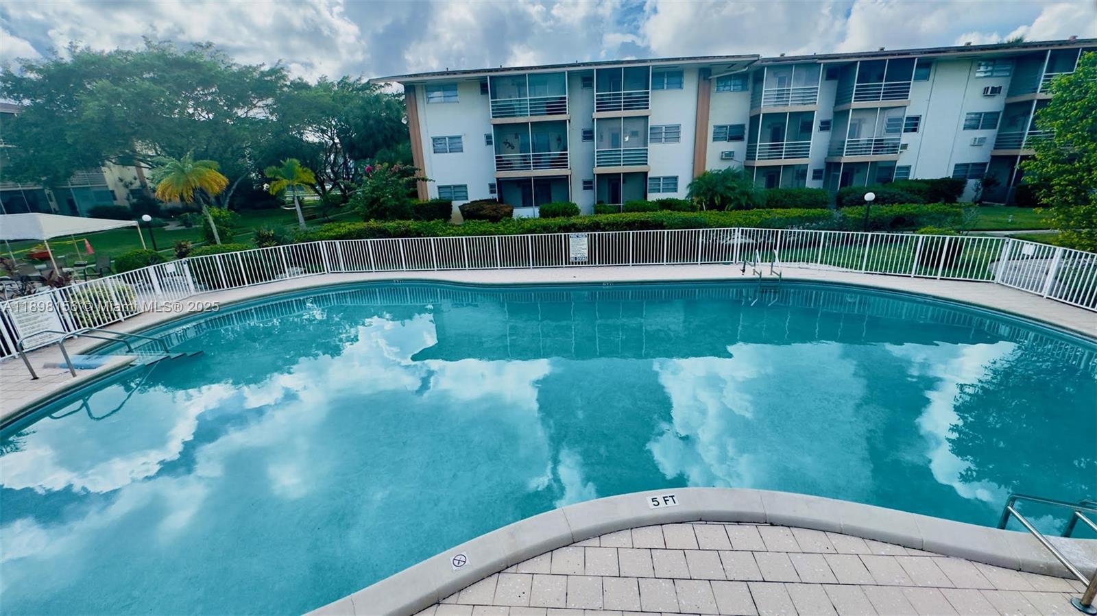 MAR-LEN GARDENS NO 6 CORP - Residential