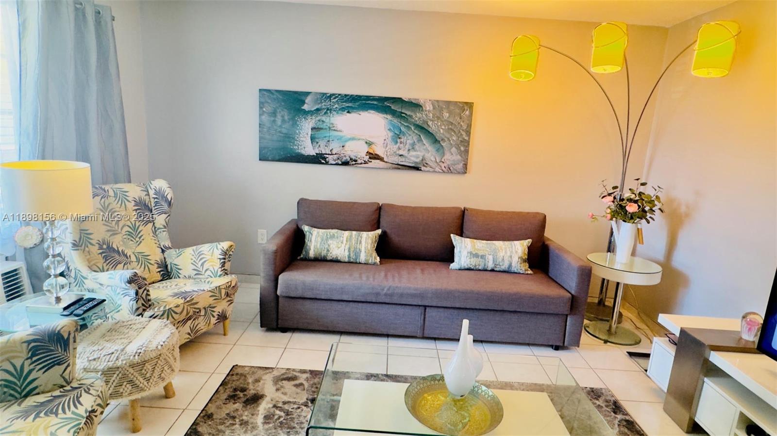 MAR-LEN GARDENS NO 6 CORP - Residential