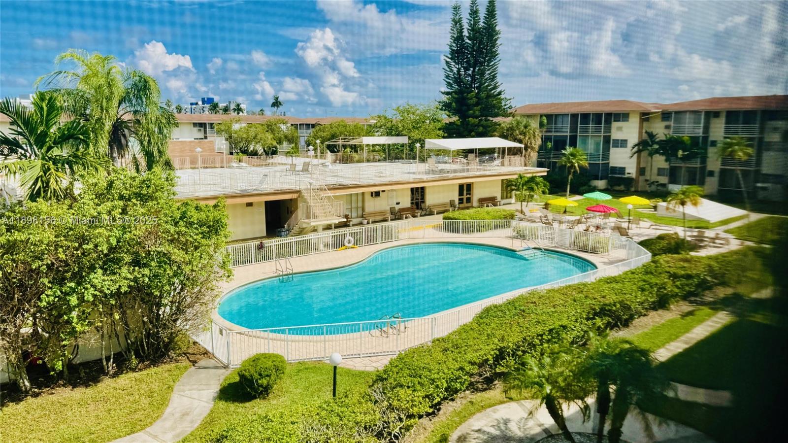 MAR-LEN GARDENS NO 6 CORP - Residential