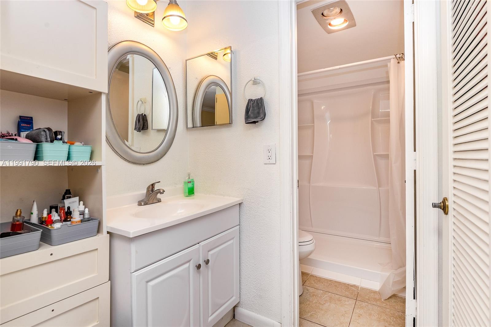 DEERFIELD PINES CONDO - Residential