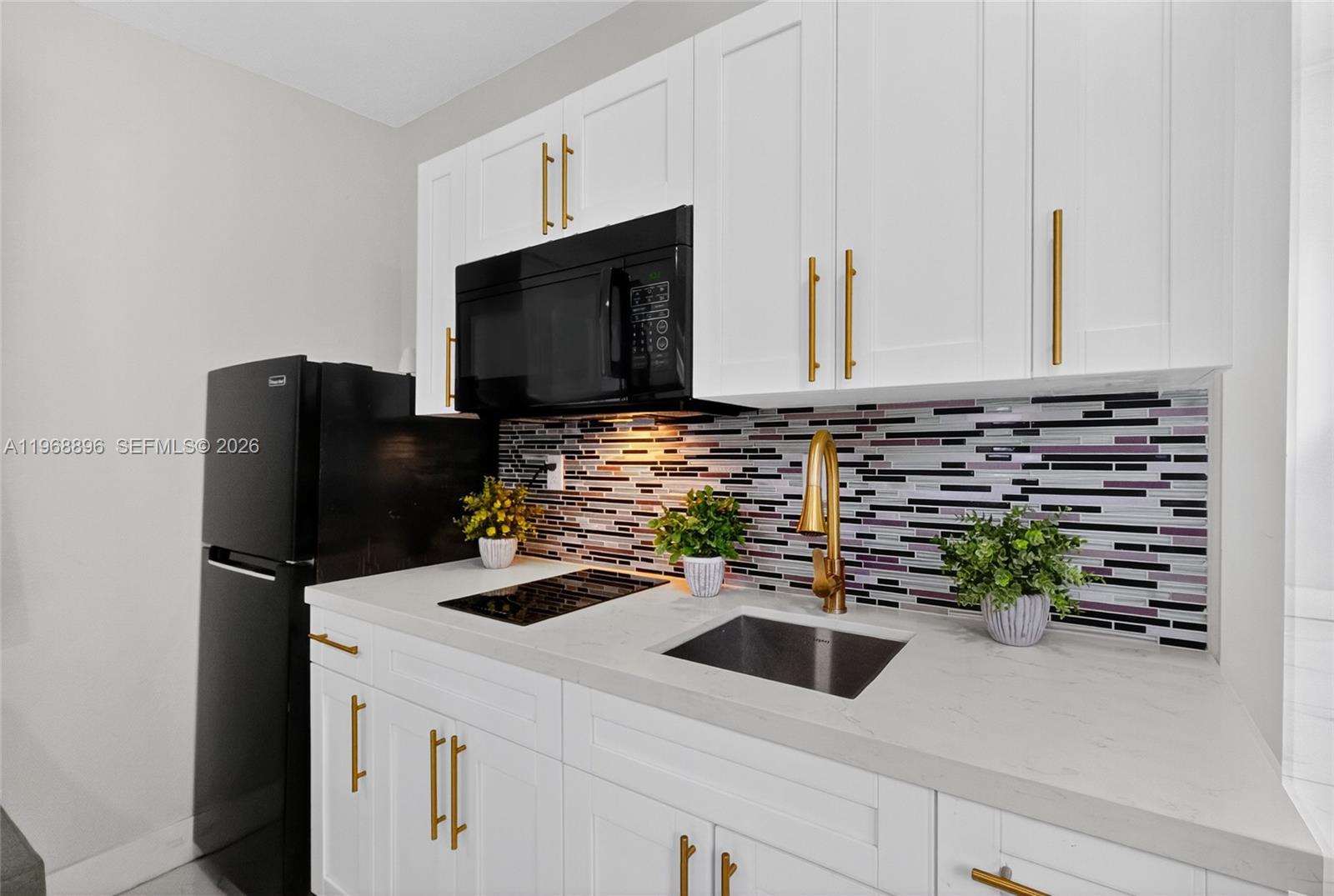 COLUMBIA PARK CORR PL - Residential