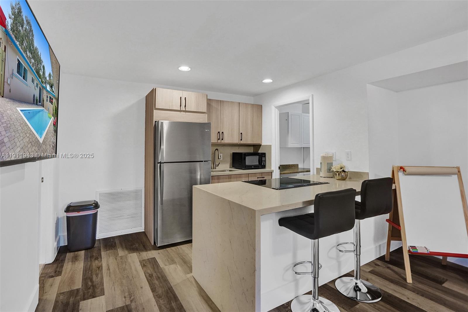 FAIRFAX BROLLIAR ADD SEC - Residential