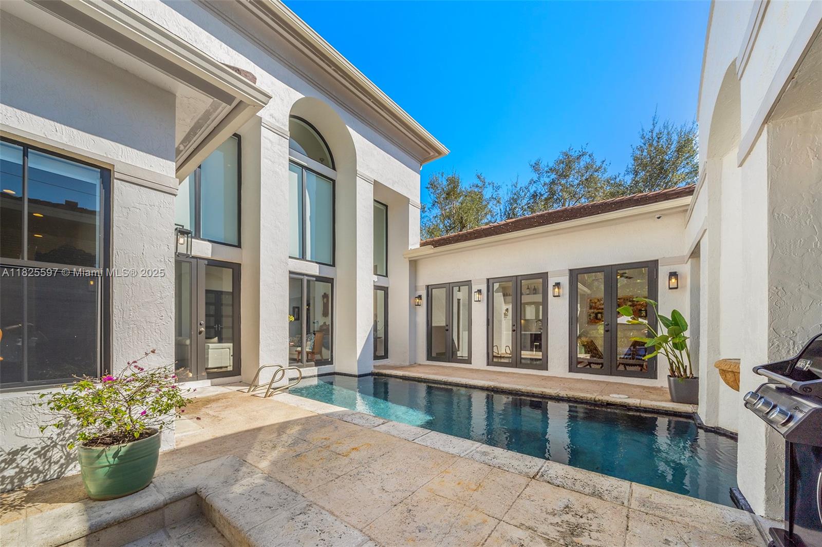 AMD & CORR PLAT OF SUNRIS - Residential Lease