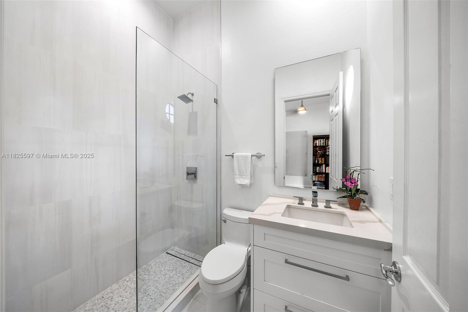 AMD & CORR PLAT OF SUNRIS - Residential Lease