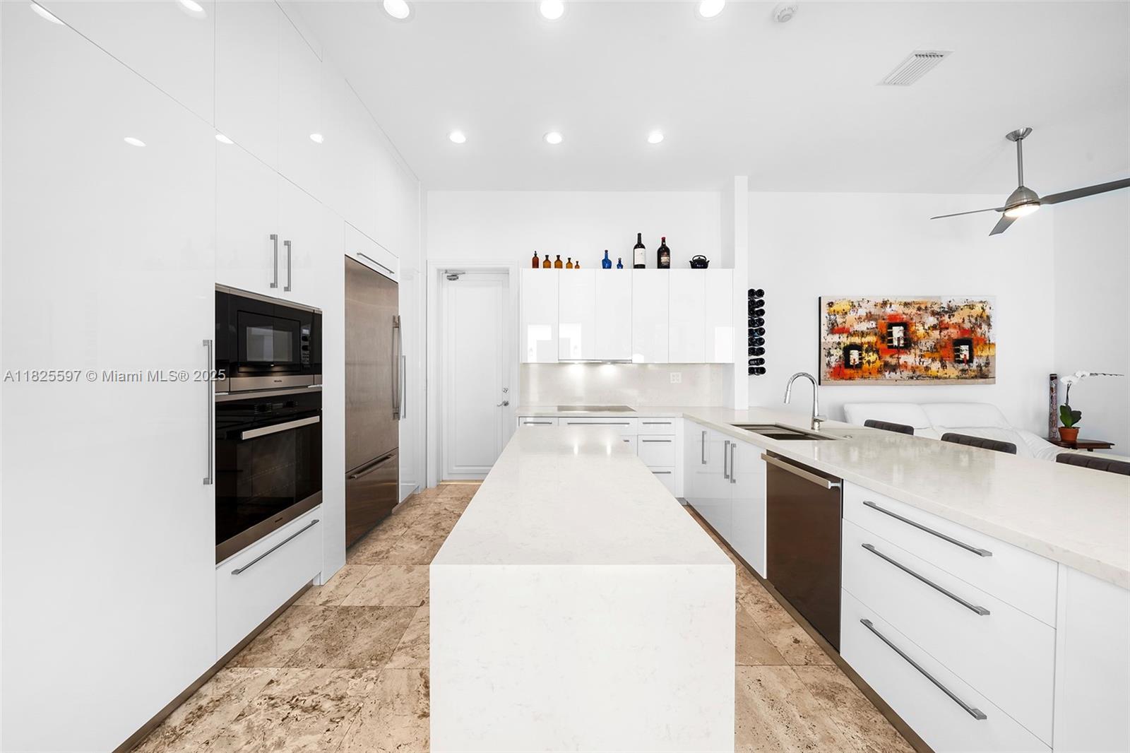 AMD & CORR PLAT OF SUNRIS - Residential Lease